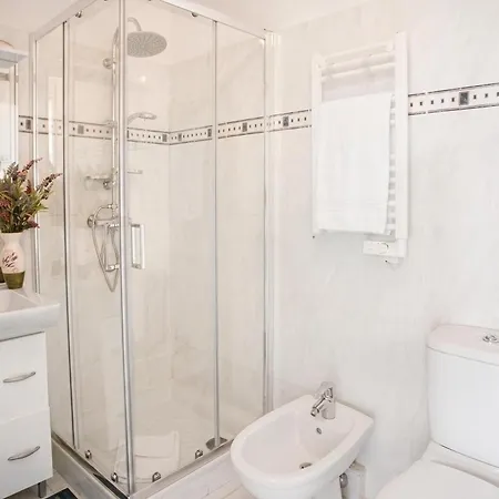 Apartment Royale Sejour - - Happy